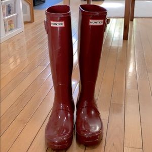 Tall Hunter rain boots.